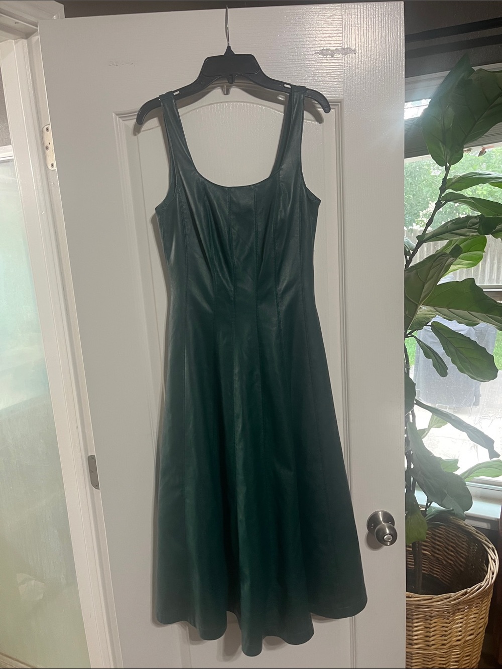 Avec Les Filles Emerald Green Sleeveless Midi Dress